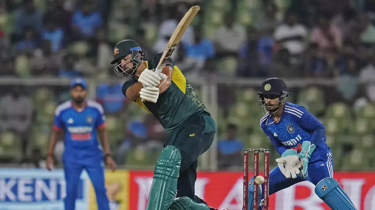 IND vs AUS 3rd T20I Live Score,India v Australia Prediction  