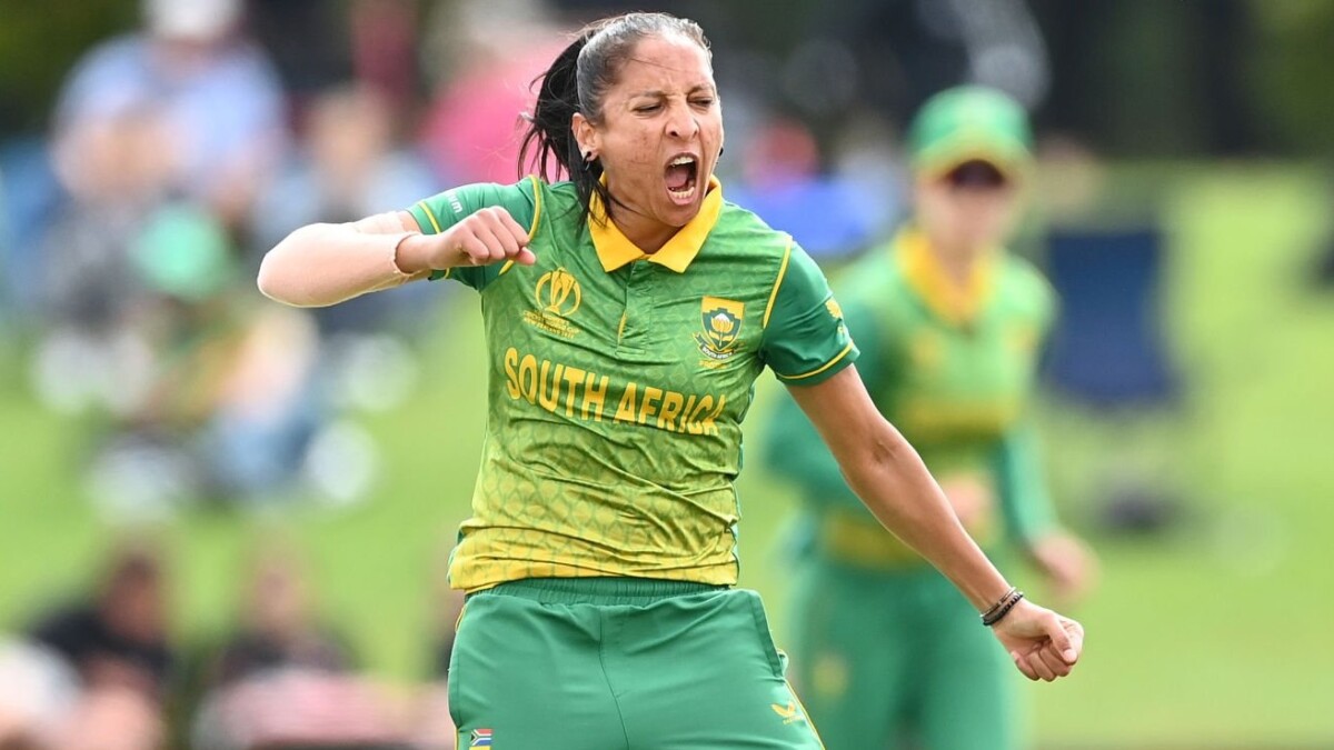 Shabnim Ismail Clocks Fastest Delivery in Women's Cricket  