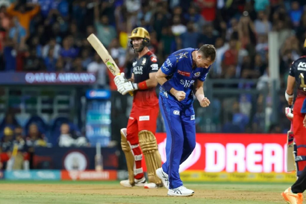 Australian Pacer Behrendorff Out of IPL With Broken Leg Australian Pacer Behrendorff Out of IPL With Broken Leg