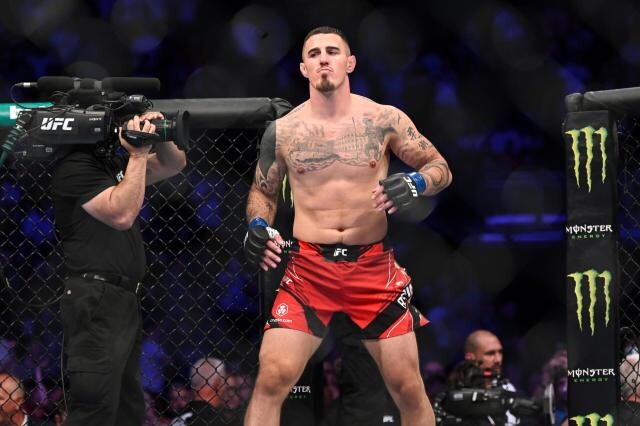 List Of 10 Best Strikers In The UFC Right Now  