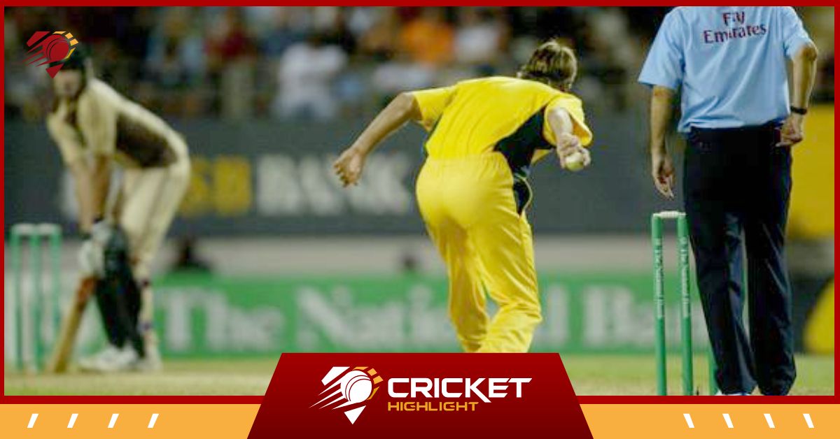 Cricket में Underarm Bowling को लेकर क्या है नियम?  