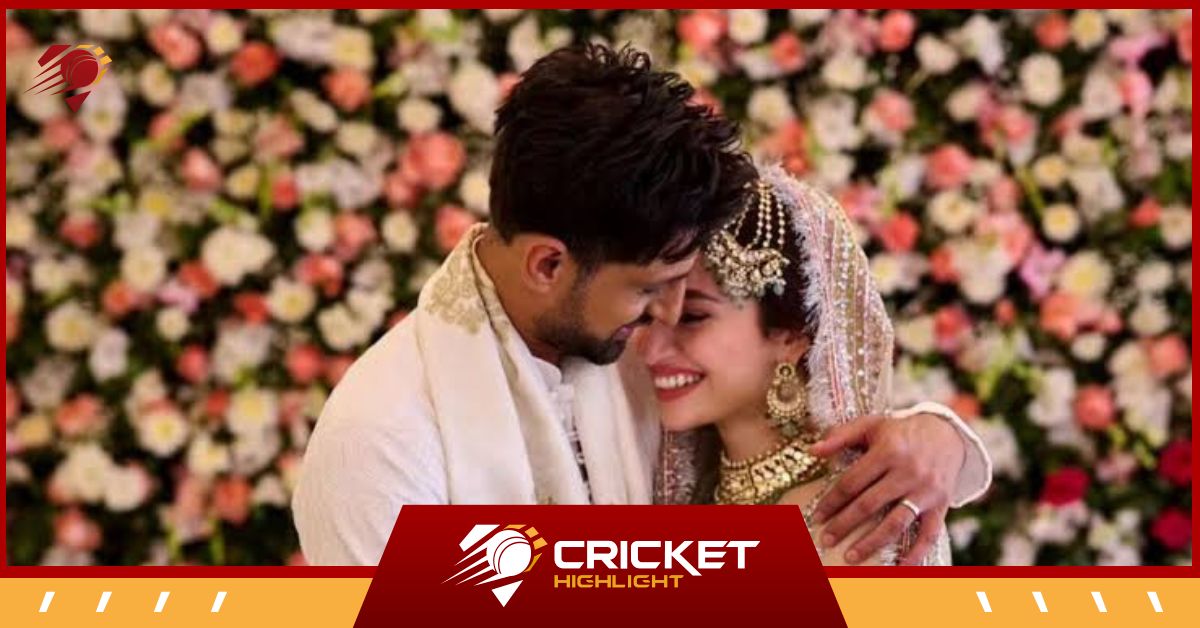 Shoaib Malik ने पाकिस्तानी एक्ट्रेस Sana Javed से की शादी  