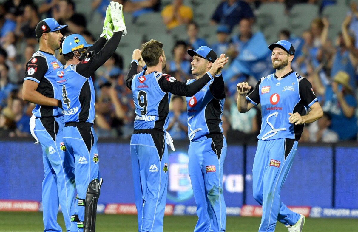 ADS vs HUR Live Score, BBL 13 Match 31 Prediction & Preview  