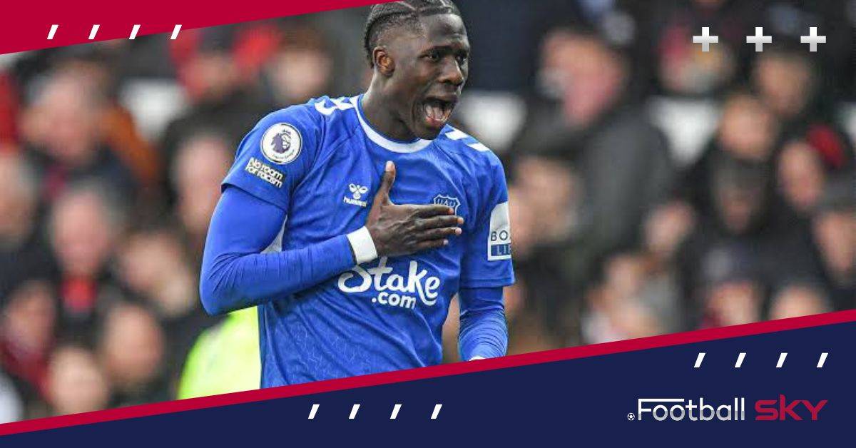 Amadou Onana को साइन करना चाहता है आर्सेनल  