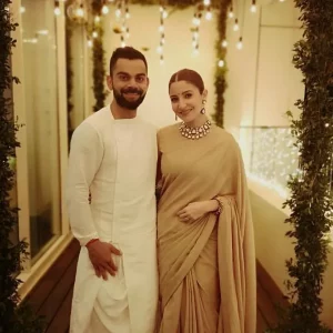 Take a look at Anushka & Virat wedding anniversary party!  