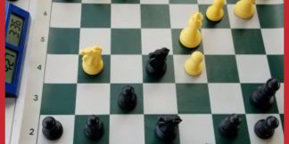 Who Goes First in Chess: शतरंज में पहली चाल किसकी और क्यों?  