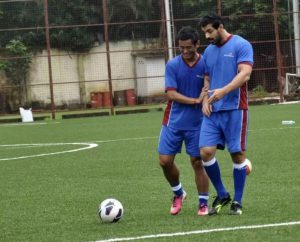 Bollywood actors and their favourite sport  