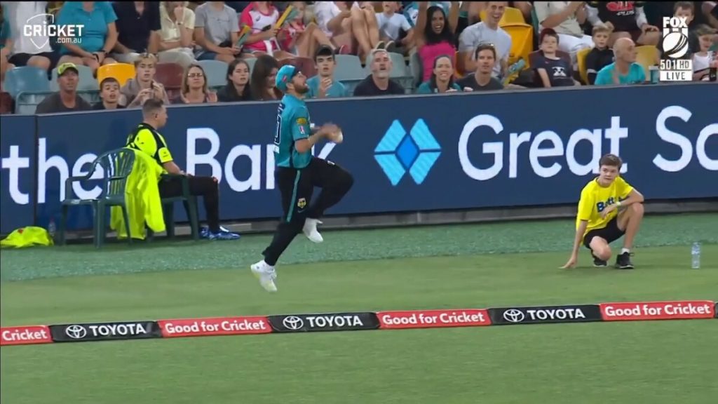 Weird Rules in Cricket | 11 Weird Rules In Cricket History  