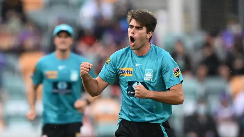 AS vs BH Live Score, BBL 13 Match 2 Prediction & Preview  