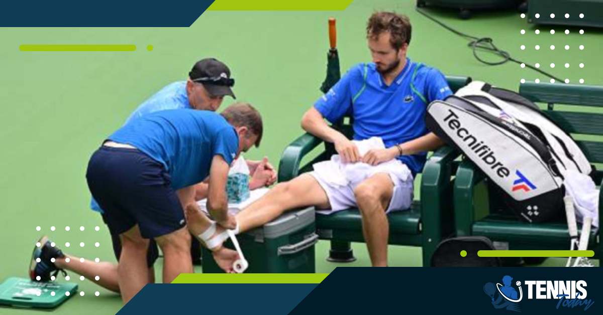 Indian Wells 2023: क्वार्टर फाइनल पहुंचे के लिए चोट और Alexander Zverev से लड़ते रहे Daniil Medvedev  