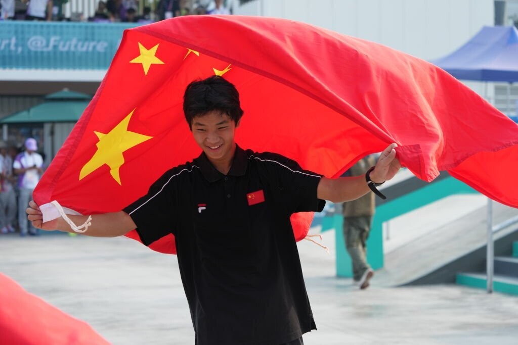 Youngest Chinese Skateboarder Clinches Gold at Asian Games  