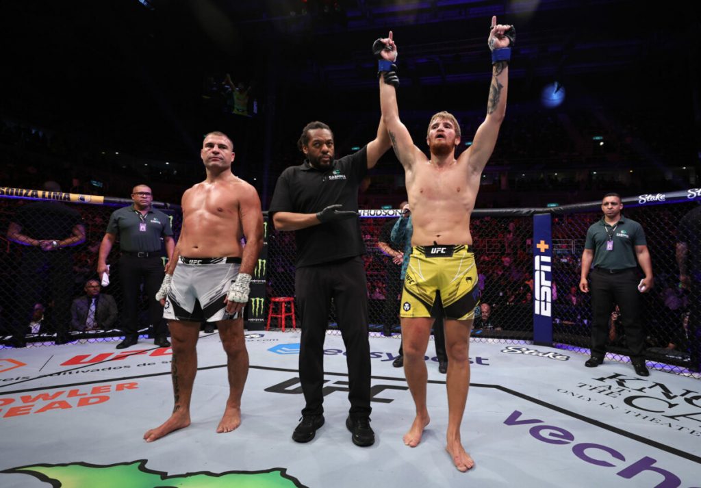 Most Heartbreaking Retirement Bouts In The History Of MMA  