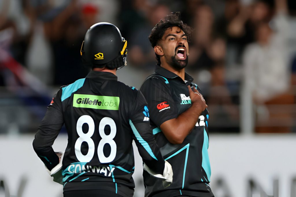 New Zealand Crush Pakistan in First T20I at  Auckland  