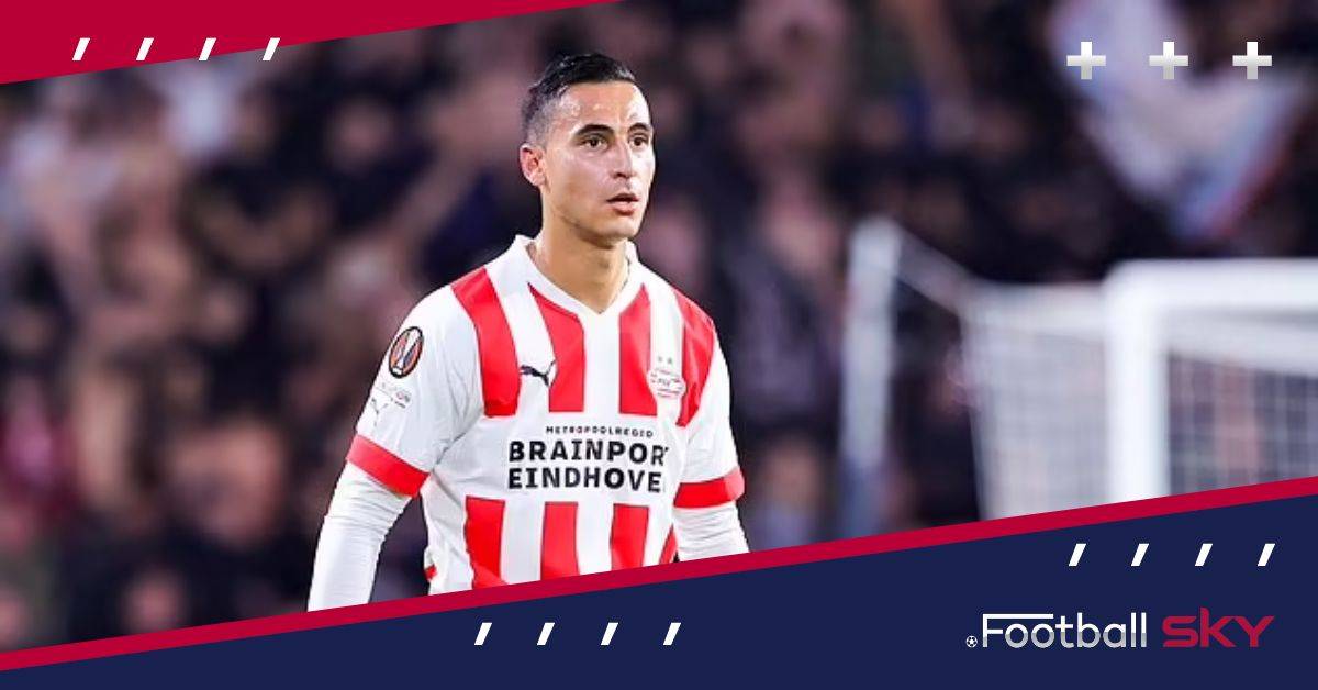 Manchester United इस खिलाड़ी को साइन कर सकता है  