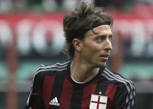 Top 7 famous atheist football players  