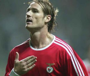 Check-Out the list of 15 footballers died on the pitch!  