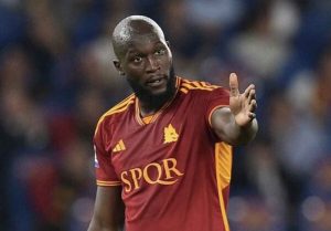 Top 10 most expensive football transfers in the history!  