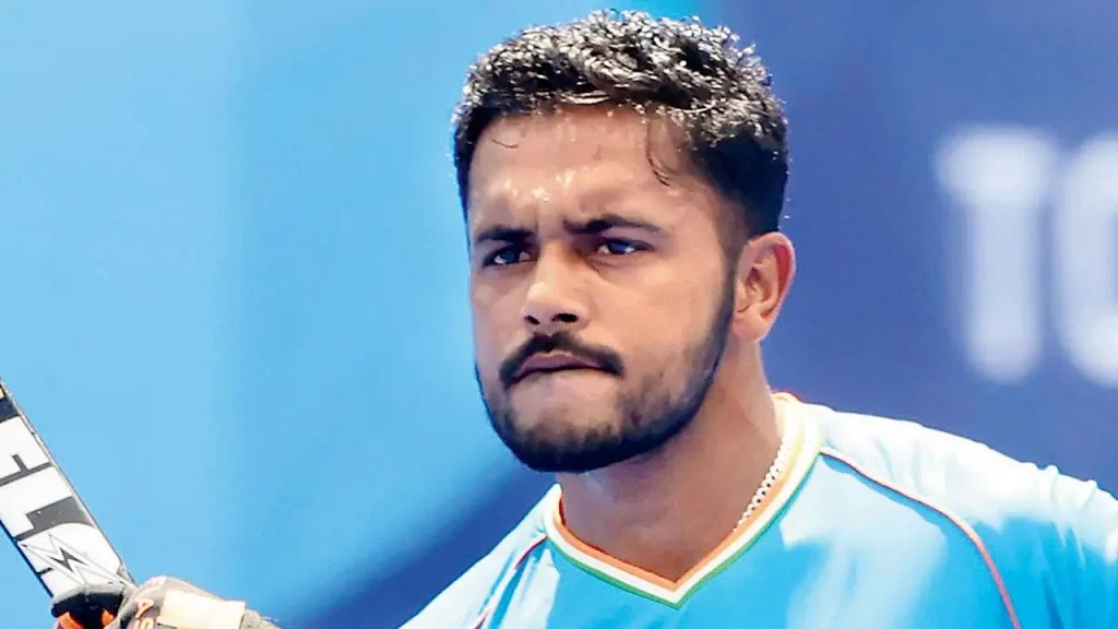 Indian Hockey Legends: Know The Indian Hockey Players  