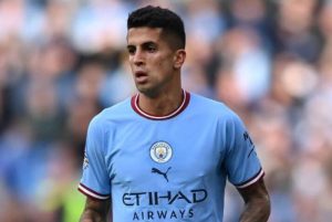 5 epic Footballers should leave club before transfer 5 epic Footballers should leave club before transfer