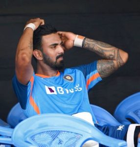 TOP 10 Indian cricketers & the most costly thing they own  