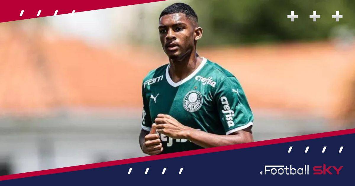 Luis Guilherme को साइन करना चाहता है Manchester United  