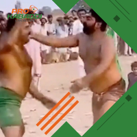 पाकिस्तान में खेली जाती है थप्पड़ कबड्डी, वायरल हुआ वीडियो   