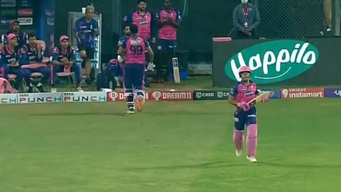 What Is Retired Hurt Rule In Cricket? All You Need To Know  