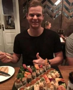 Top 10 legendary cricketers and their favourite food item  