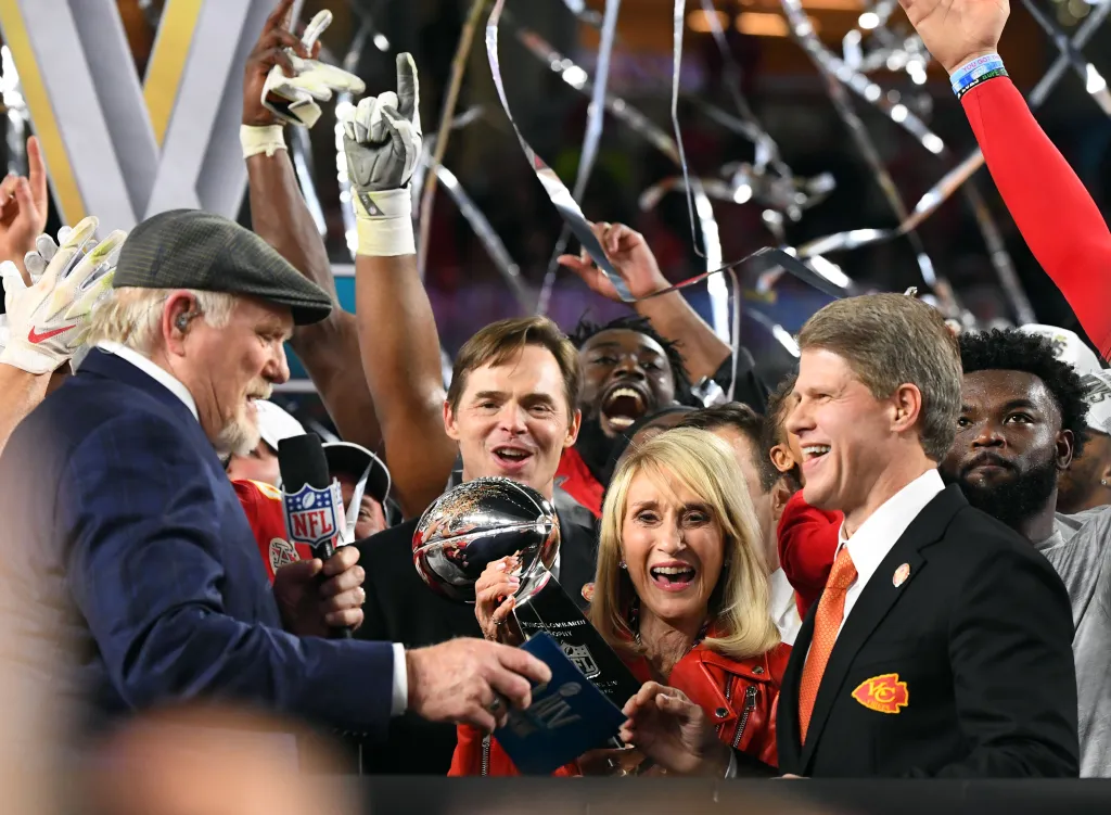 Remembering International Athletes Who Died In 2023  