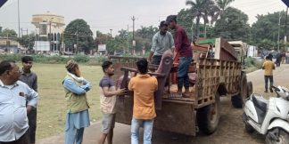 Shahjahanpur में नगर निगम ने खाली कराया Hockey Club, निकलवाया सामान  