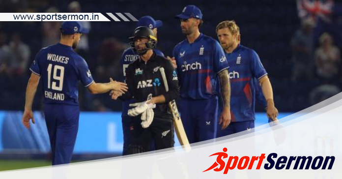 New Zealand Crush England by Eight Wickets in First ODI  