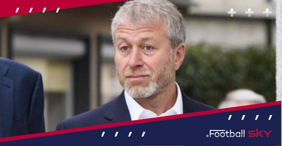 रोमन अब्रामोविच के विवाद पर चेल्सी दबाव मे आ सकती हैं  