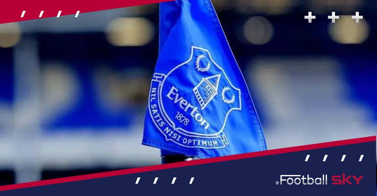 एवर्टन को सहायता की काफी आवश्यकता है  