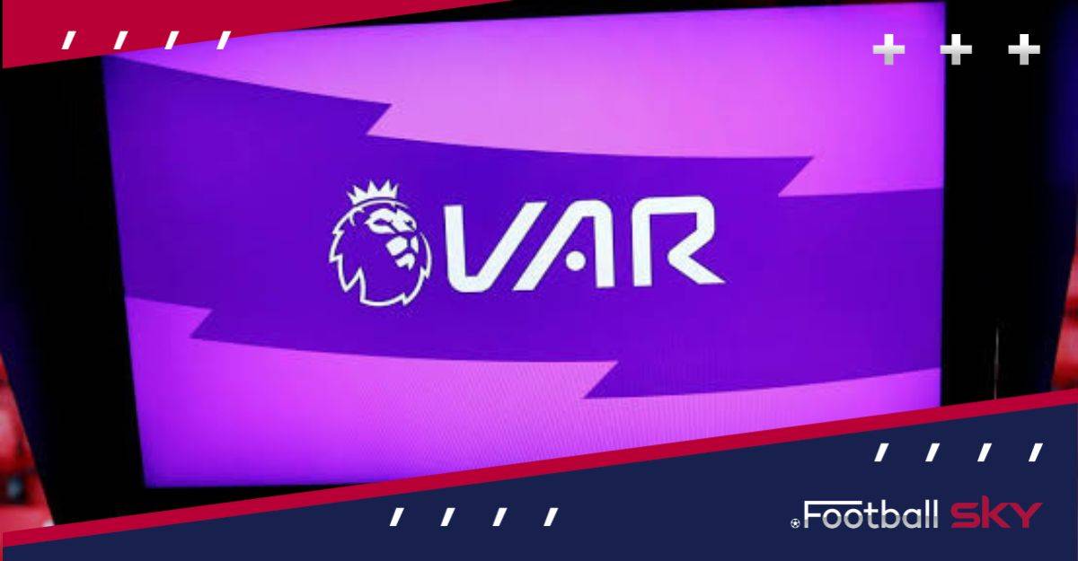VAR के निर्णय पर उठ रहे बड़े सवाल  