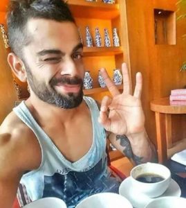 Top 10 legendary cricketers and their favourite food item  