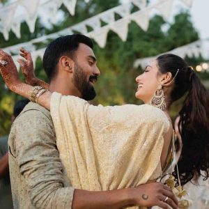 Birthday special - Athiya Shetty & KL Rahul romantic pics  