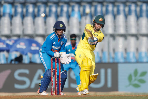 Australia Clinch ODI Series Over India in Thrilling Finish  