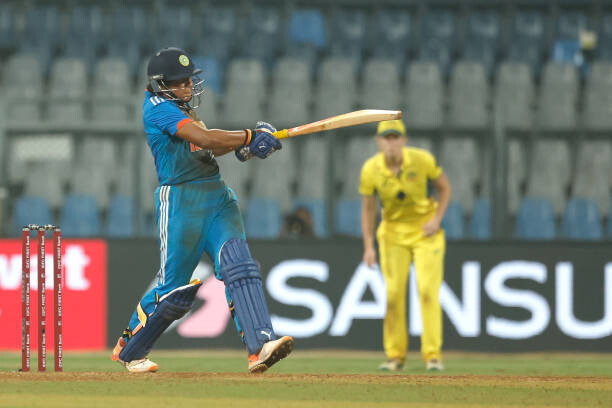 Australia Clinch ODI Series Over India in Thrilling Finish  