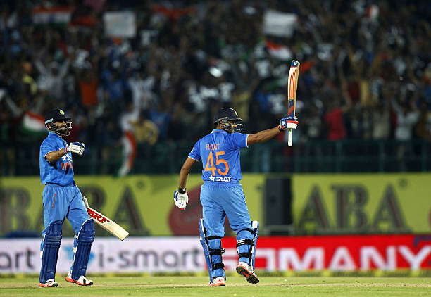 Top 5 Batsmen With Most Sixes in an ODI Innings  