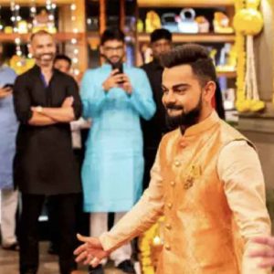 Cricketer Virat Kohli 10 best Diwali fashion looks!  