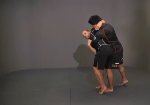 What Are BJJ Shoulder Crunch And Pinch Headlock Techniques?  