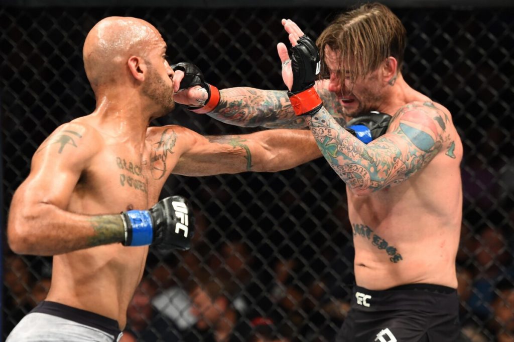 10 UFC Fighters Who Were Loudly Booed During Their Fights  