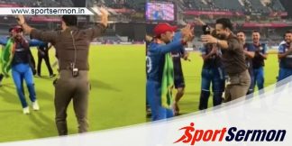 Solid dance of Rashid Khan and Irfan Pathan on field  