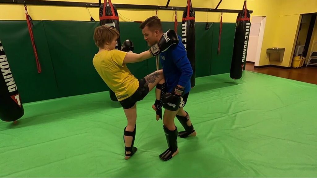 5 Powerful Sweeps-Based Muay Thai Counter Techniques  