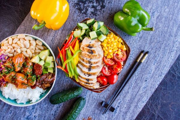 How Do UFC Fighters Cut Their Weight Fast? Explained  