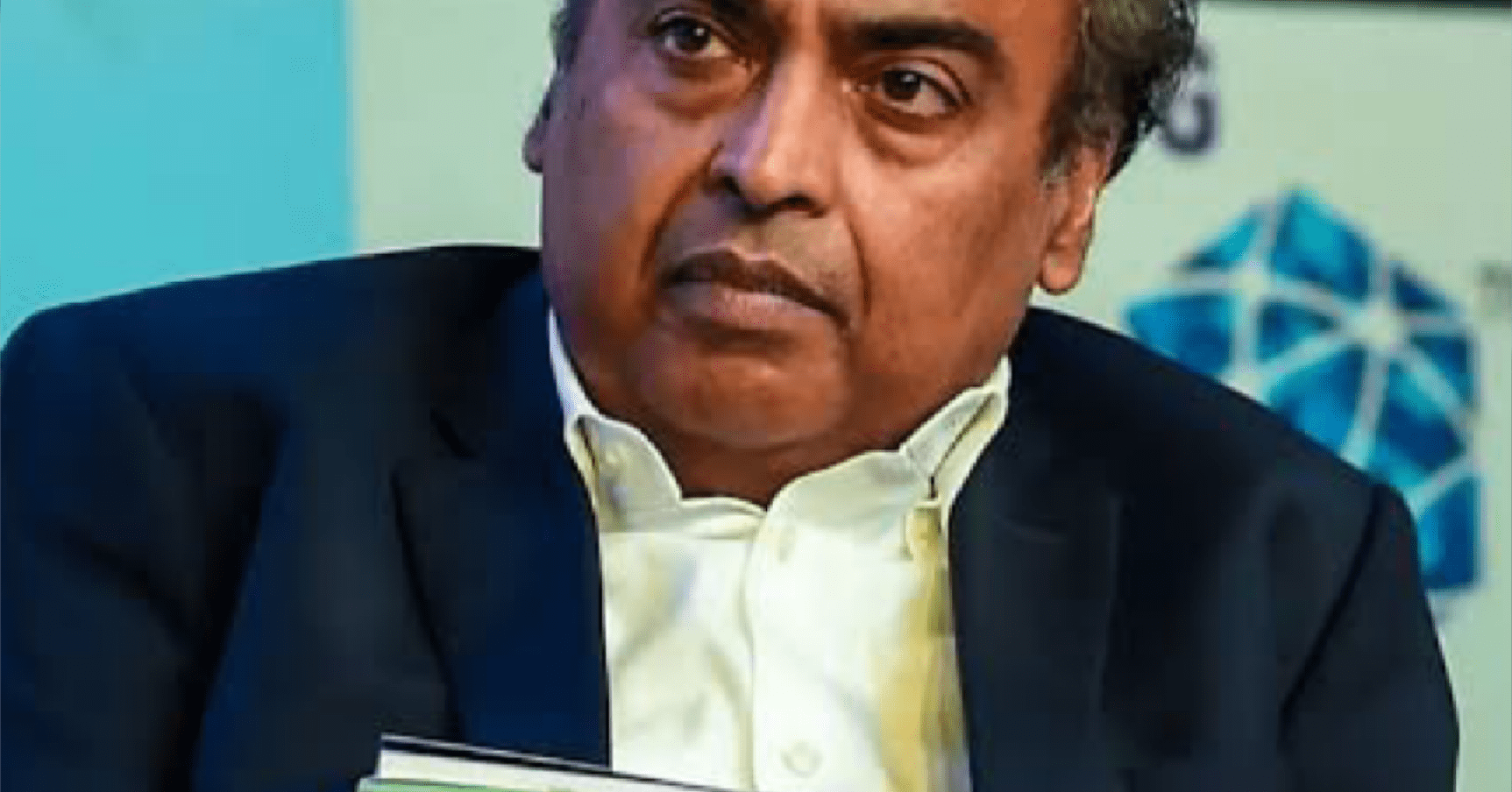 Mukesh ambani कि नज़र है इस इंग्लिश क्लब पे  