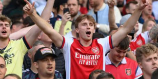 Arsenal के फैंस ने कि इस खिलाडी कि तारीफ  