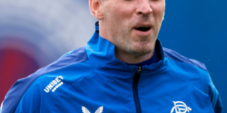 Allan McGregor अपने आगे के भविष्य के बारे मे तय करेंगे  