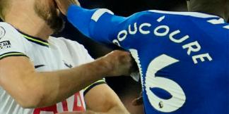 Kane के साथ जो हुआ वो गलत है बोले Dyche  