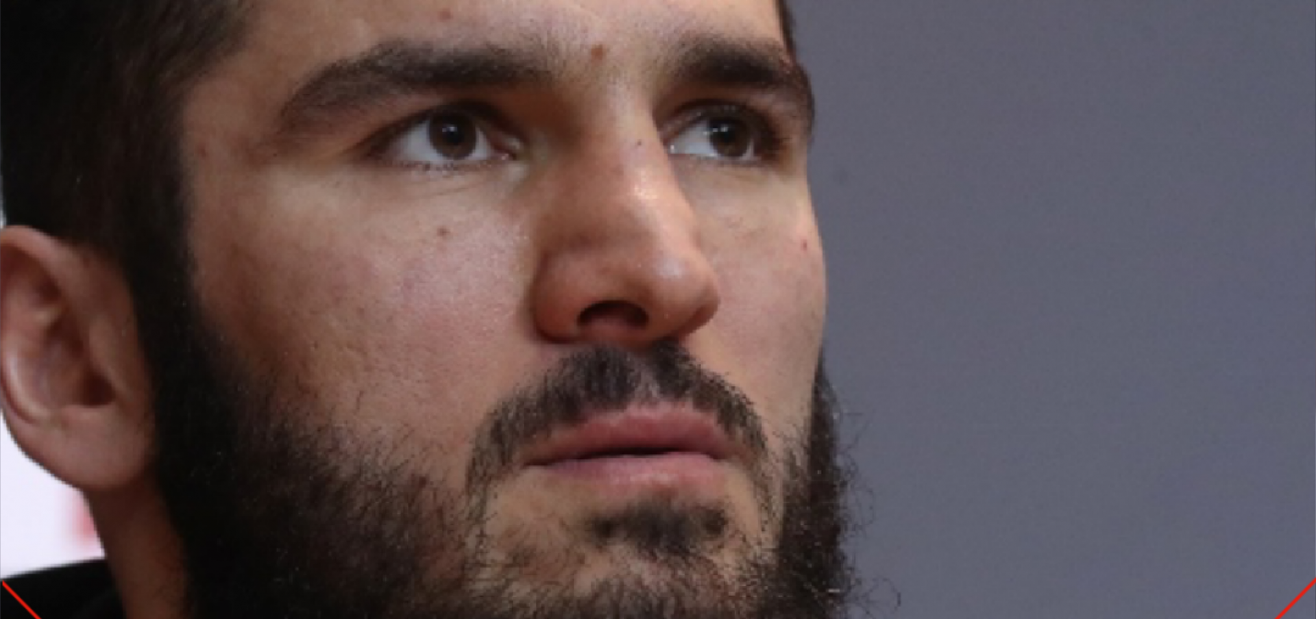 Beterbiev-Smith के बीच की डील बहुत जल्द पुरी हो जाएगी  